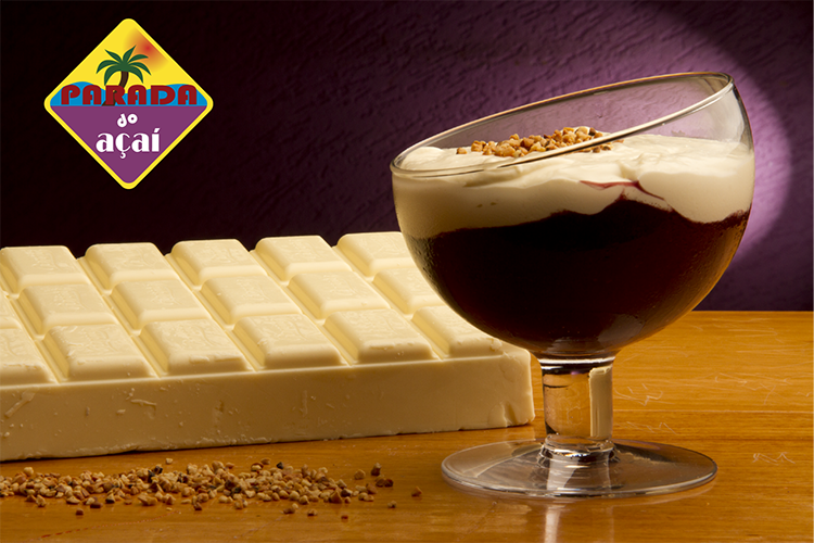 Parada do Açaí - Açaí com creme de chocolate branco